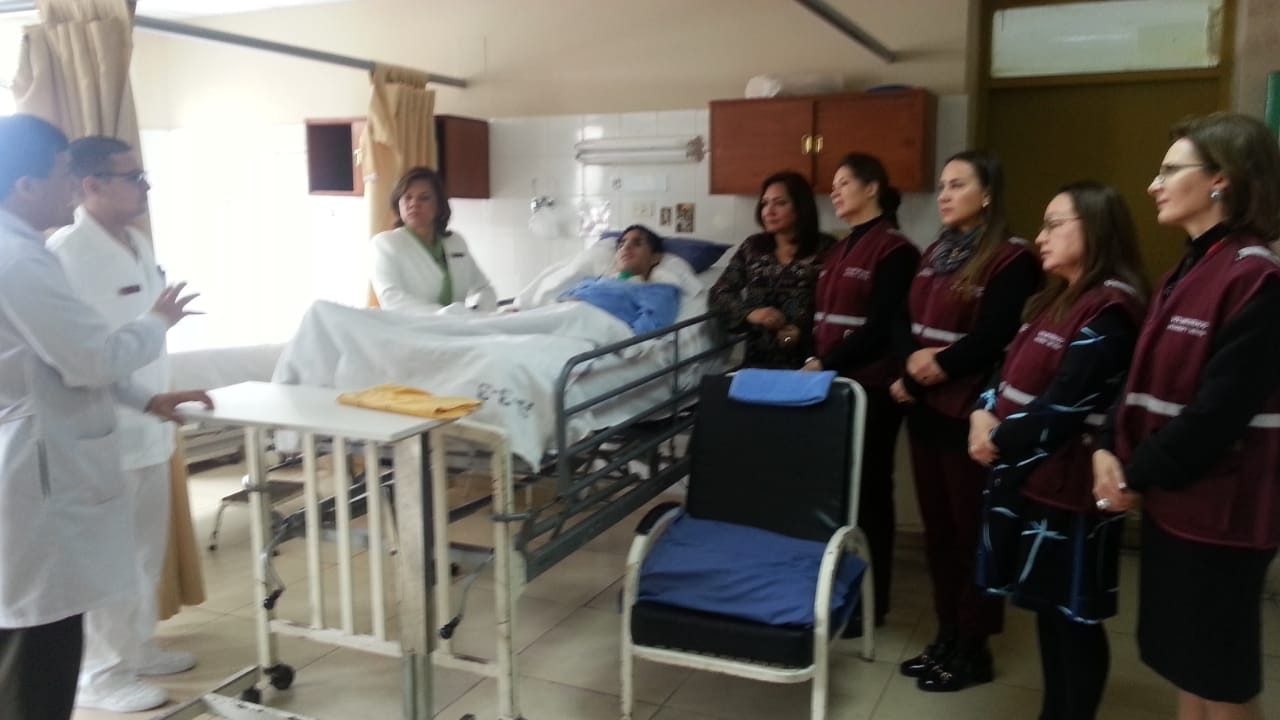 Recorrido del Voluntariado durante la visita hospitalaria